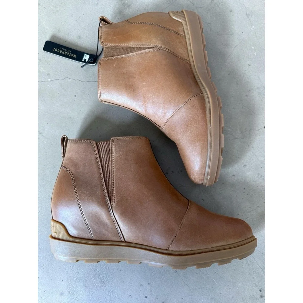 Sorel Evie™ II Zip Velvet Tan/Gum SIZE 6